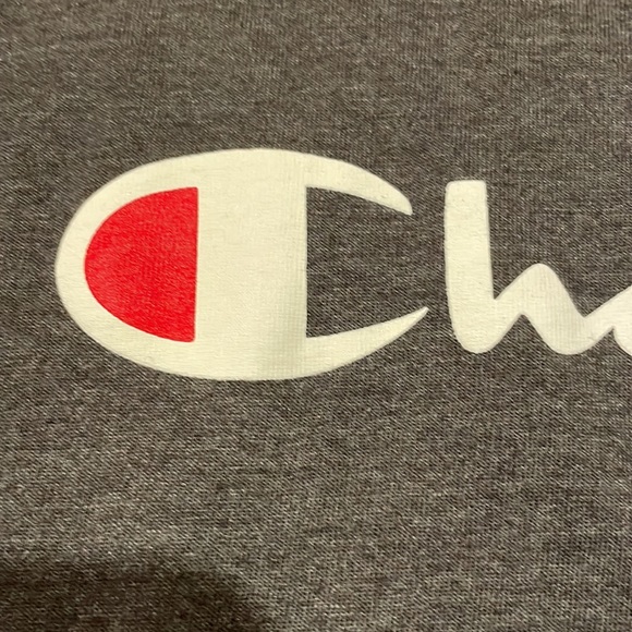 Men’s size large champion T-shirt - Picture 2 of 10